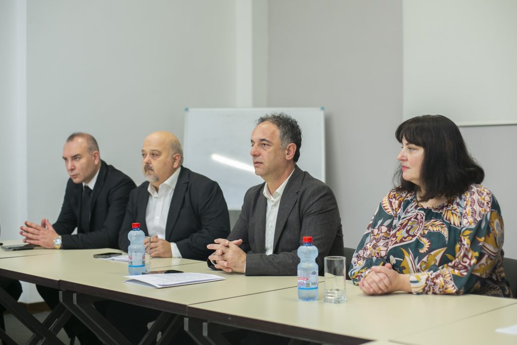 Девет хирурзи од земјава се испратени на обуки во Турција за трансплантација на бубрези и црн дроб