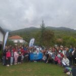 Сто стапки, стотина деца, џагор и игра по повод 100 години ПК „Љуботен“