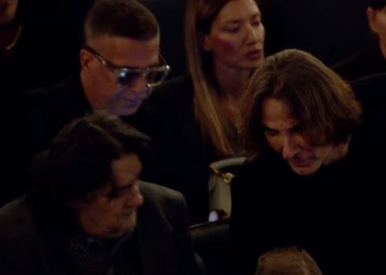 Празно столче за сопругата: Балканот се простува од Халид Бешлиќ (ФОТО)