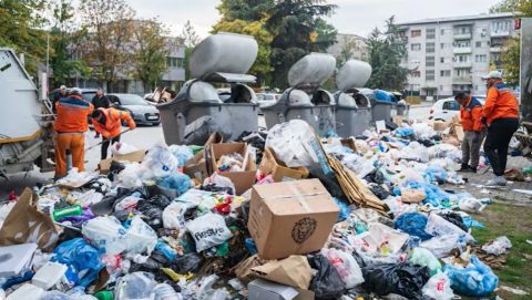 „Очу мајко очу у градску чисточу“