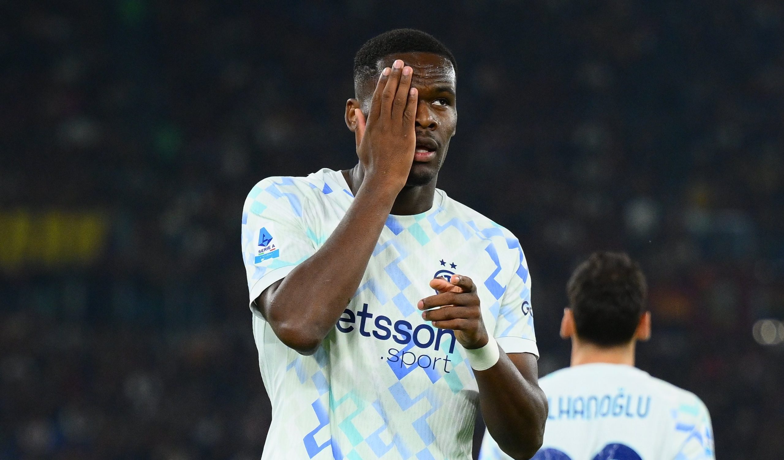 Рома падна на „Олимпико“, Интер пак го слави Бони! (ВИДЕО)