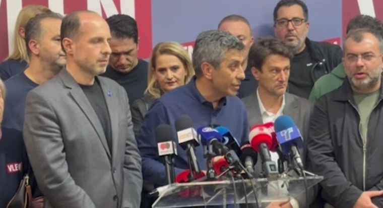 ВЛЕН обвинува дека Левица побарала затворање на џамии и ограничување на правата на Албанците