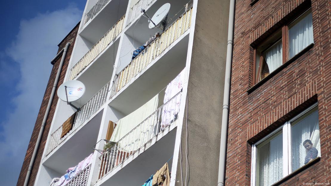 Мафијата од Источна Европа и германска социјална помош