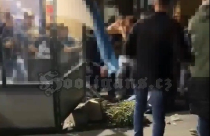 Хаос во Италија: Брутално претепани навивачи на Сампдорија (ВИДЕО)