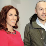 „Да знаев, ќе се разведев порано“: Пејачот го криел крахот на бракот од сите, сведоштвото на поранешната сопруга за насилство