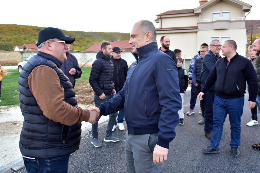 Со Христоски, Крушево стана европски центар за параглајдерство, реализирани се и преку 70 капитални инвестиции, рече Филипче