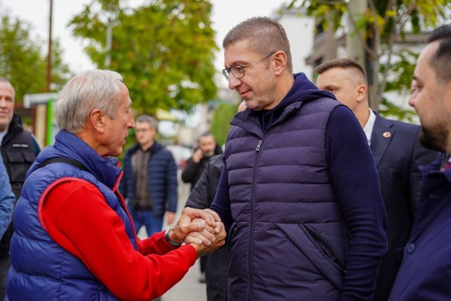 Гласајте за ВМРО-ДПМНЕ за да не вратат оние што 20 години ја уништуваа Македонија, кажа Мицкоски