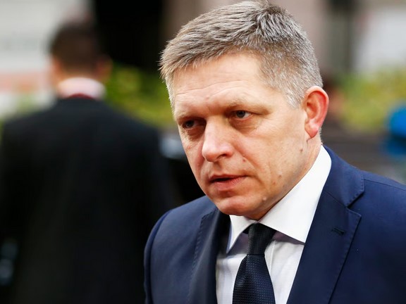 ФИЛИБЕК: ПЕС ја исклучи партијата на Роберт Фицо, кој беше во Москва на 80-годишнината од поразот на нацистичка Германија