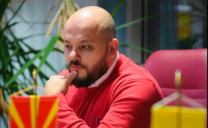 Дарко Костовски прогласи победа во прв круг во Бутел