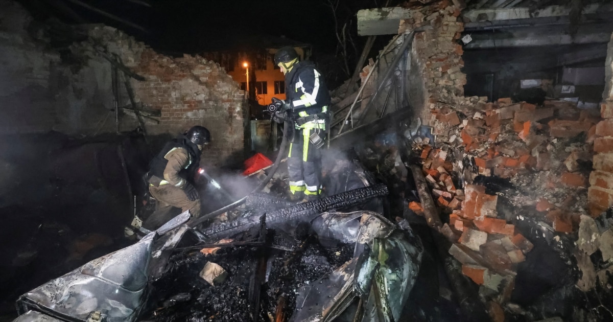 Руски напади врз болница во Харков, најмалку 4 лица загинаа, а десетици се повредени низ Украина