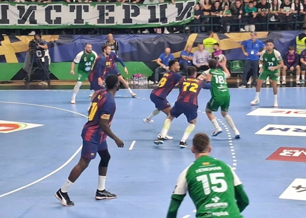 Барса сепак е класа