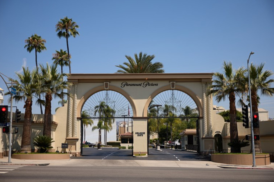 „Парамаунт“ отпушта 1.000 луѓе, а големи намалувања и во „Си-би-ес Њуз“