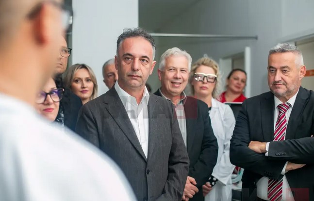 АЛИУ: Се зајакнуваат капацитетите на болницата во Прилеп, промовирана нова медицинска опрема во вредност над 50 милиони денари