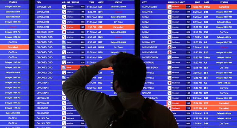 Поголем багаж за патниците, повисоки казни за авиокомпаниите