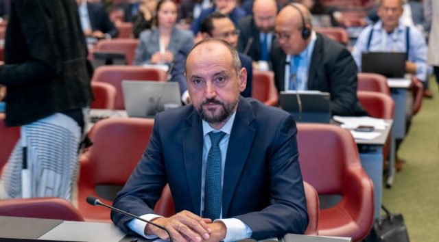 Битиќи: Глувците во Скопје се слика за начинот на кој власта управува со градот