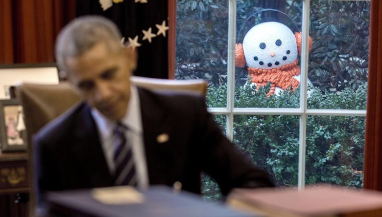 Дружината на Обама сака глобална цензура на интернет