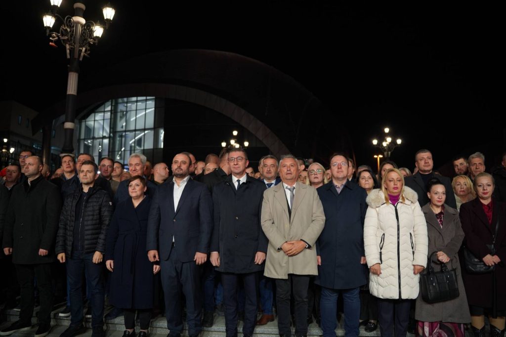 Мицкоски најави 70 проекти: Нашата цел не е само политичка победа,  почнуваме со нови училишта, болници, мерки за чист воздух, инвестиции