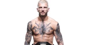 Ден Хукер: Не ми е гајле каде ќе се борам со Царукјан – дури во сауна или на Антарктикот