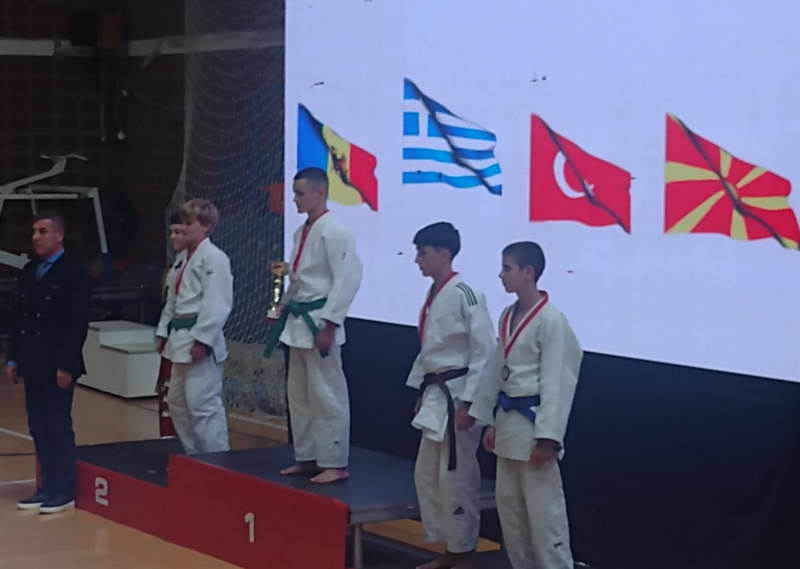 Младите прилепски џудисти нижат медали на меѓународни натпреварувања