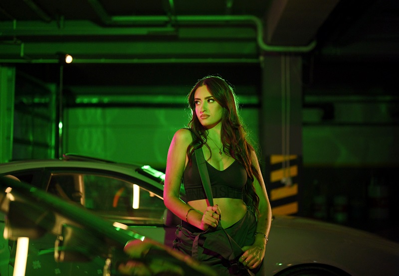 „Доминантен“ – Новата песна на Лара Иванова ги спојува музиката, танцот и емоцијата