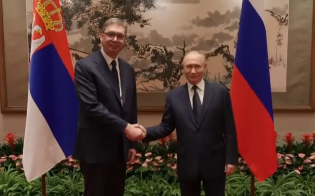 Украинскиот амбасадор Толкач: Русија ја уценува Србија преку нафта и гас