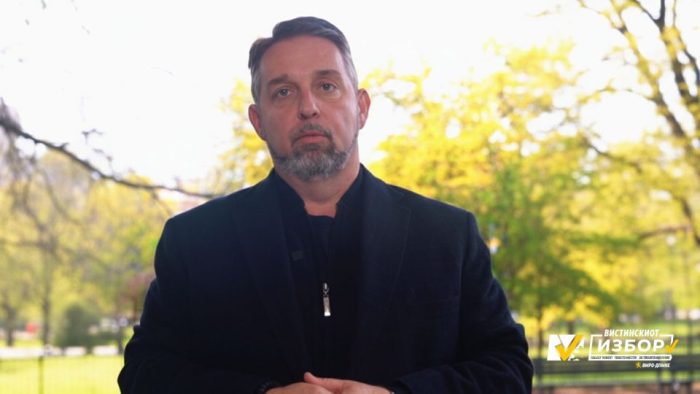 ЛУКРОВСКИ: Карпош е заробен од „борците“ што од секое паркче направија градилиште, улиците ги наполнија со прашина, а буџетот со сомнежи