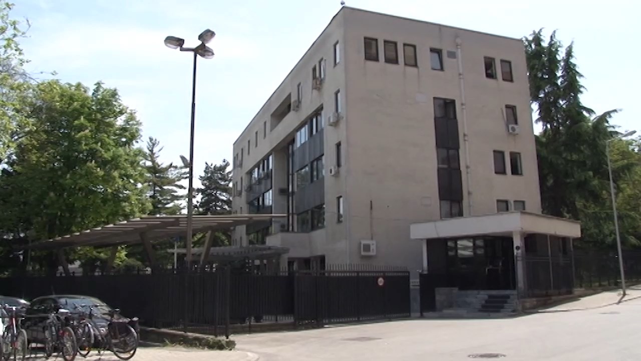 Зијадин Села обвинува дека власта му прави притисок со полициски претреси, МВР демантира