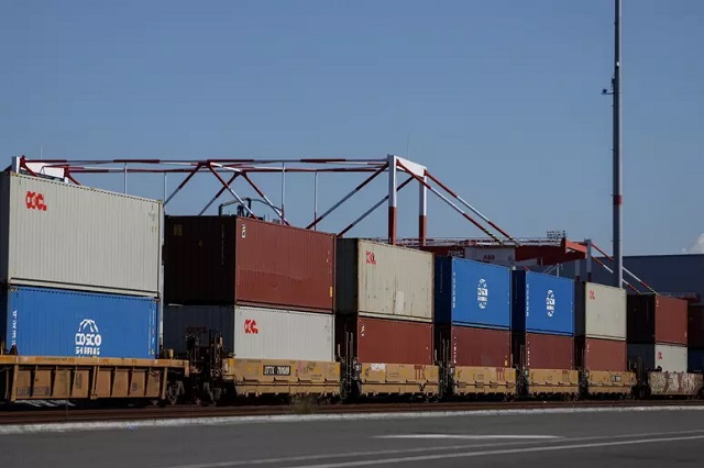 Италијанскиот извоз и увоз намалени во август