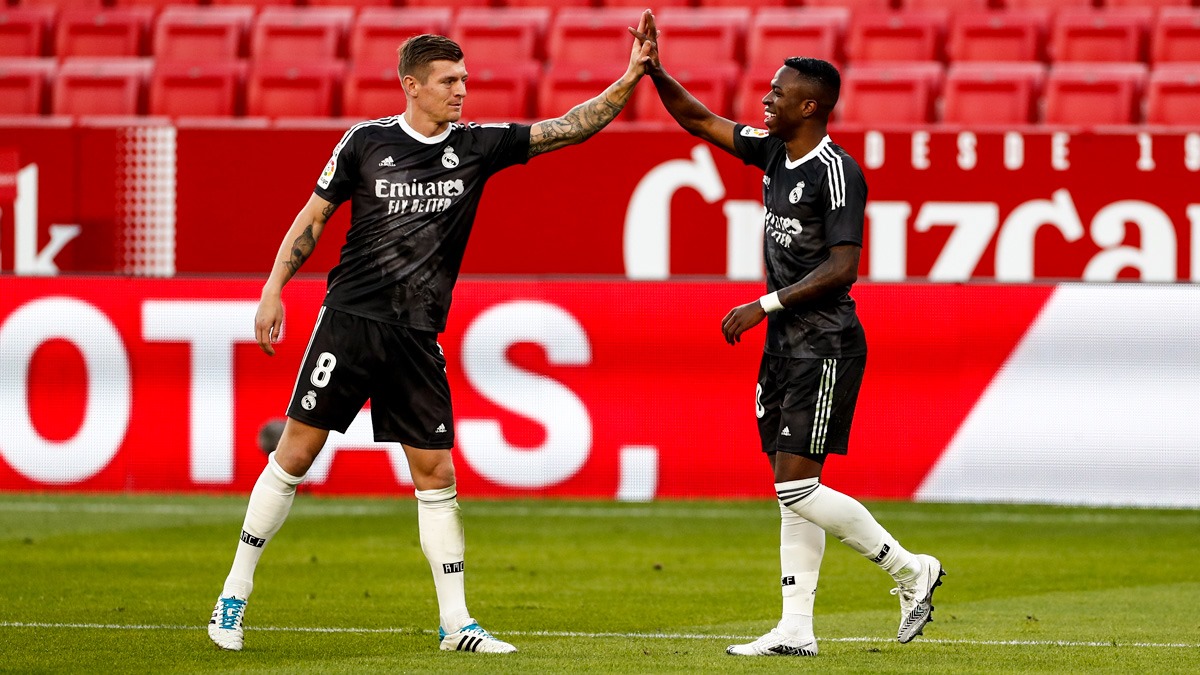 Тони Крос го заштити Винисиус: „Никој не знае како е да си внатре на теренот, сакаш сѐ друго освен да излезеш од Ел Класико“