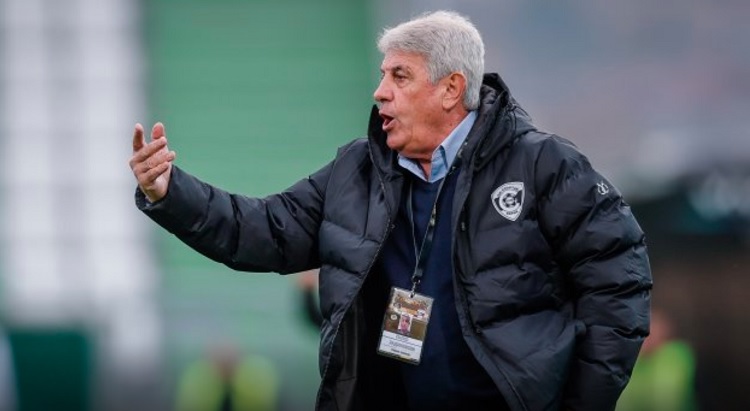 Ѓоко Хаџиевски реди успеси со Спартак Варна, а неговиот внук блеска во тимот