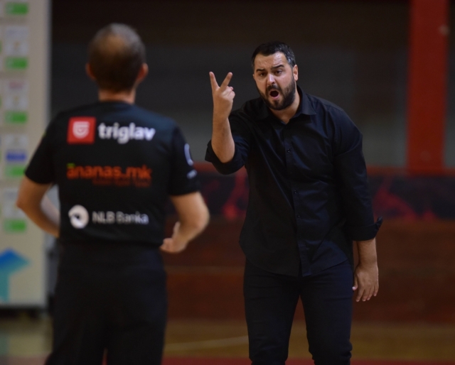 Работнички го скрши Тиквеш за прв триумф во Суперлигата (ФОТО)