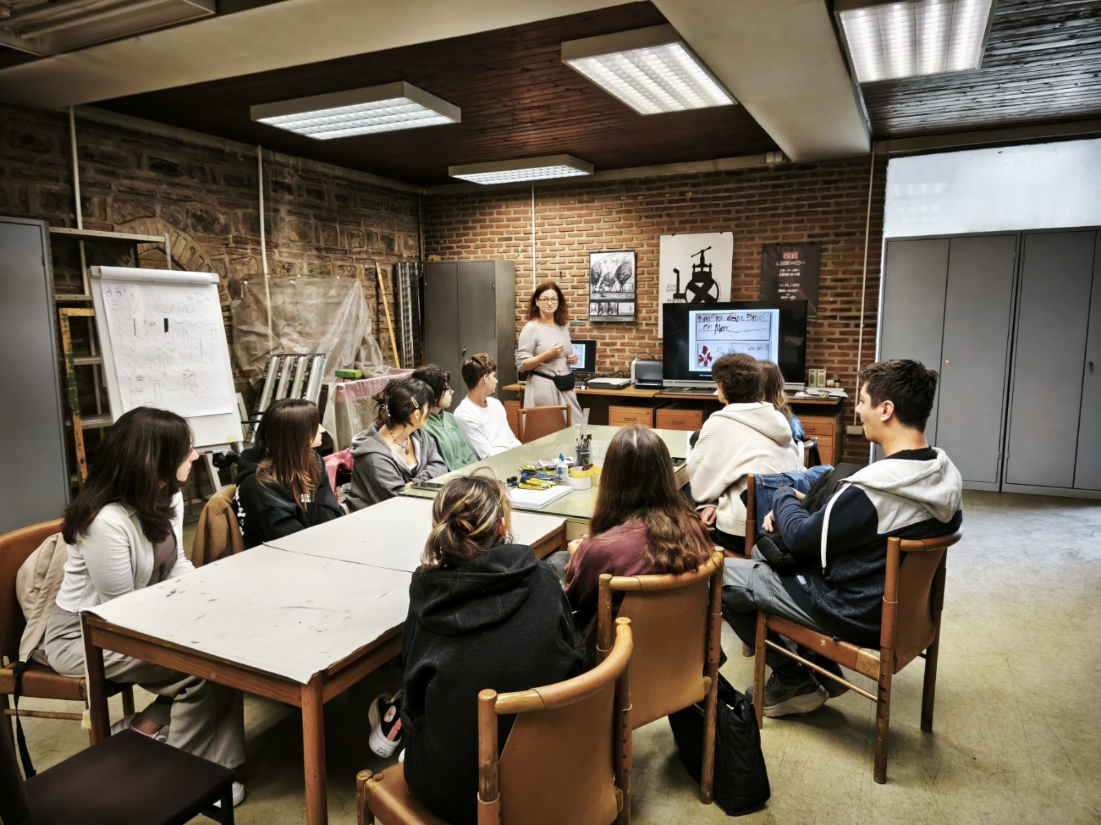 Факултетот за ликовни уметности ја продлабочува меѓународната соработка со две уметнички иницијативи – австриска работилница и кинеско-македонска изложба