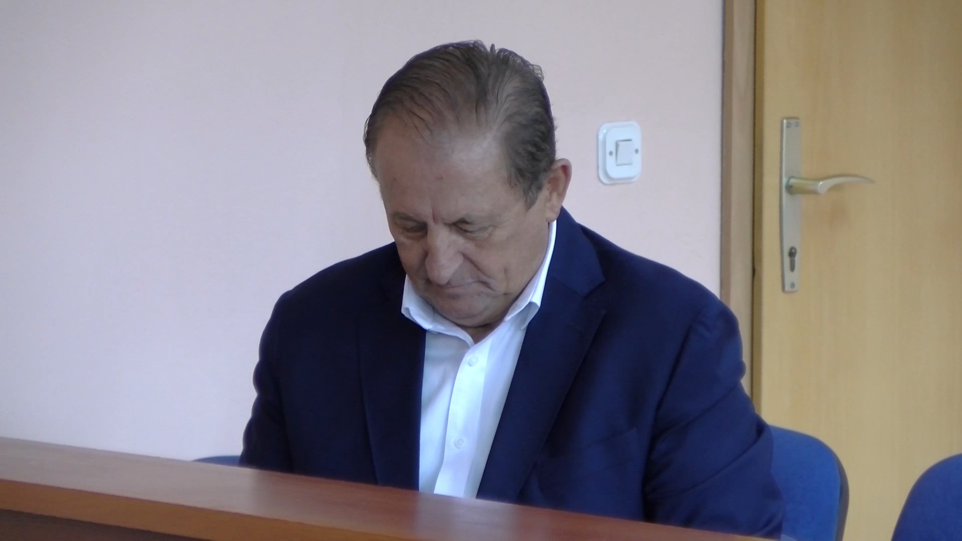 Условна казна за Рамиз Мерко