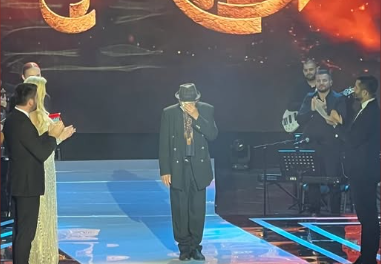 Заврши 40. јубилејно издание на „Макфест“, на Стојан Троицки основачот на фестивалот му беше врачено признание „За животно дело“