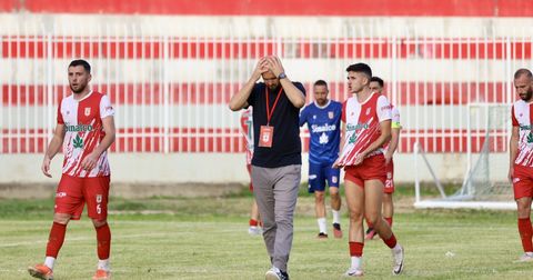 Заврши ерата на тренерот со најдолг моментален стаж во ПМФЛ!