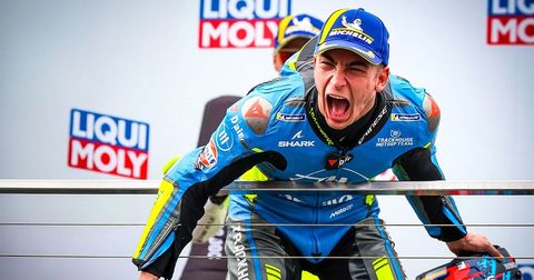 Деби победа на Раул Фернандез во „кралската класа“, подиум за Ди Џанантонио и Бецеки