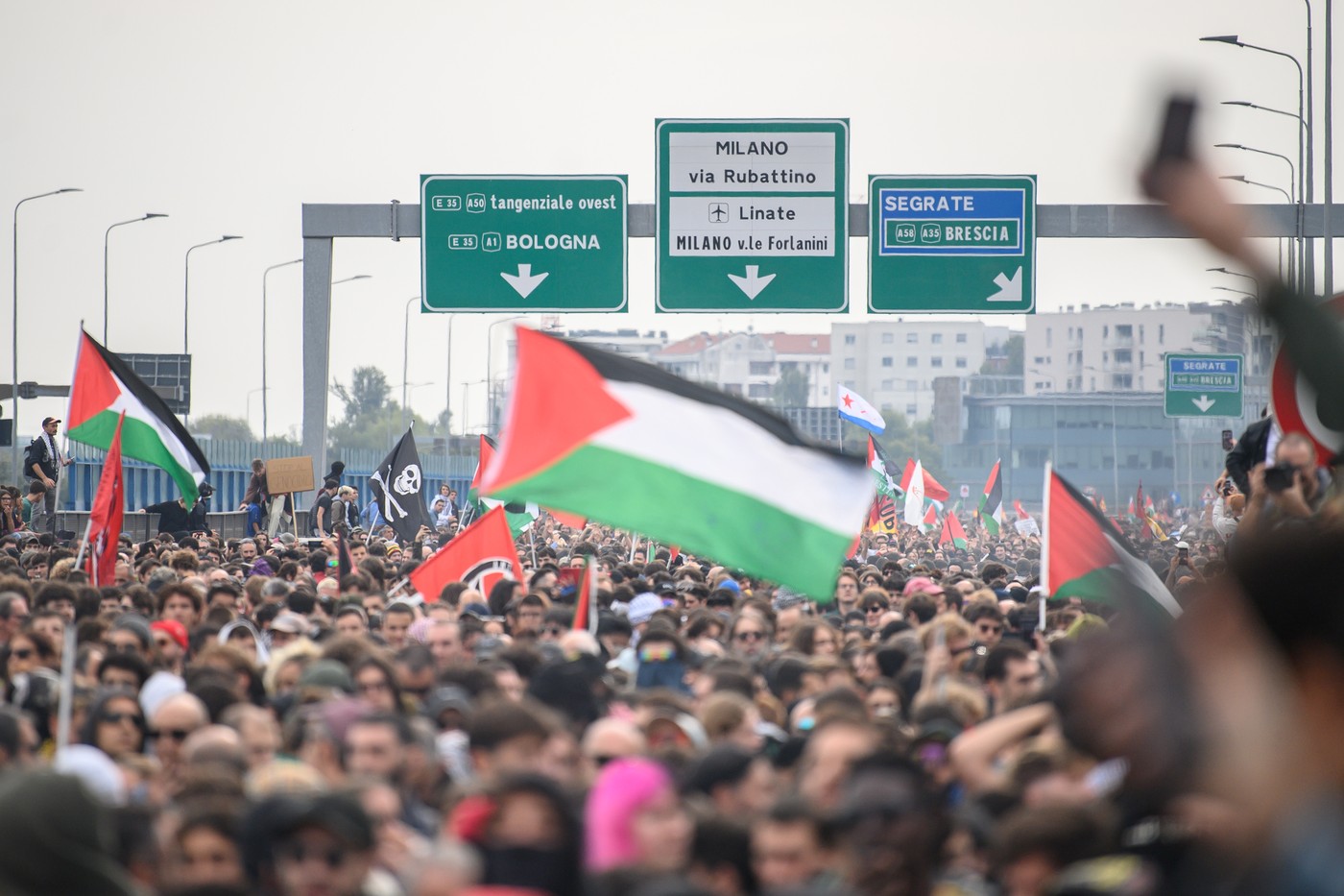 Франција и В. Британија работат на резолуција за меѓународните сили во Газа