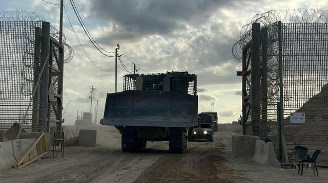 ИДФ се повлекува, од пладне почнува да тече времето за ослободување на заложниците