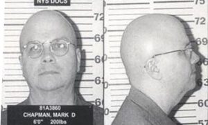 (ФОТО) ОТКРИЕНА ВИСТИНСКАТА ПРИЧИНА ЗА УБИСТВОТО НА ЏОН ЛЕНОН: Убиецот на легендарниот музичар проговорил по 45 години