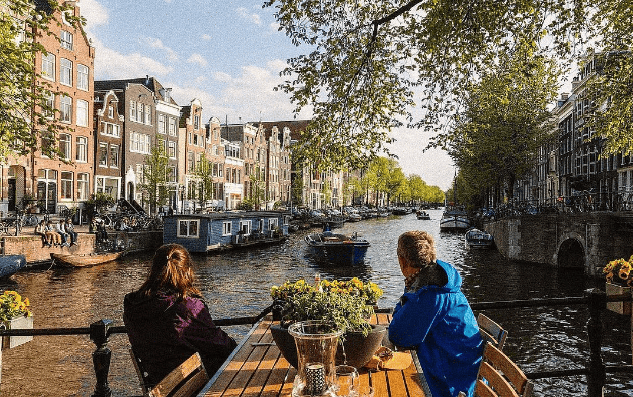 ТУРИСТИТЕ ЈА ОЦЕНИЈА НАЈВИСОКО: Холандија му го зема првото место на Исланд како најбезбедна дестинација