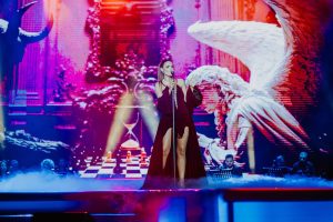 Симона Поповска „Не ми доаѓаш“ – емотивна експлозија на 40-тото издание на „Макфест“