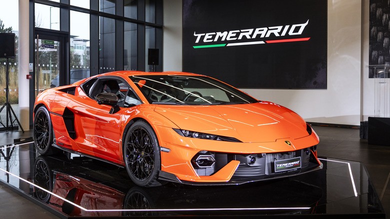 Ламборџини нуди 10-годишна гаранција – конечно олеснување за сиротите богаташи со супер автомобили