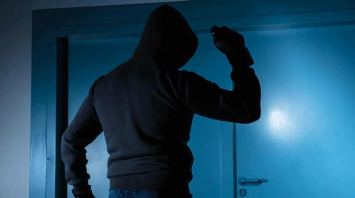 Уапсен 30-годишник од Скопско поради тешка кражба, одреден му е притвор