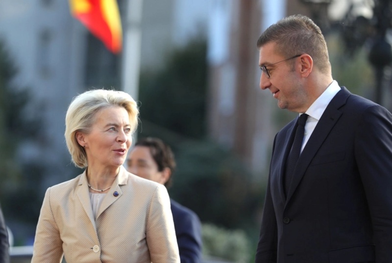 Премиерот Мицкоски ја пречека претседателката на ЕК, Урсула фон дер Лајен