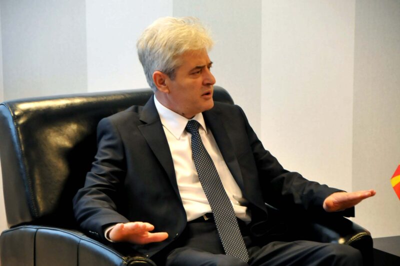 ВЛЕН: Ахмети го навреди народот