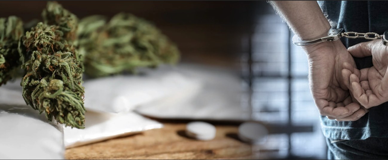 Уапсен 18-годишен скопјанец, при претрес во домот пронајдена дрога