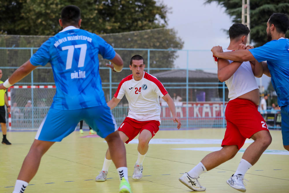ВО ЖИВО  Струга – Пролет, Ѓорче Петров – Вардар, Алкалоид – Еурофарм Пелистер 2