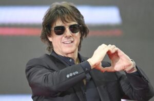 (Фото) „Јас сум човек кој ги сака врските, ги сакам жените“: сите љубови на Том Круз