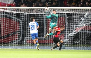 Талески и Најдовски го чуваат Вардар на дербито, Омерагиќ пропушти да ја „смрзне“ Шкендија