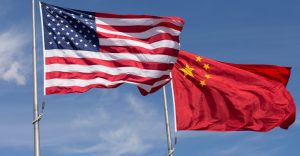 Кина најавува „борба до крај“, но и подготвеност за дијалог со САД